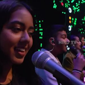 Paradeela Pala Giye Na (Live at Jaana) mp3 Download